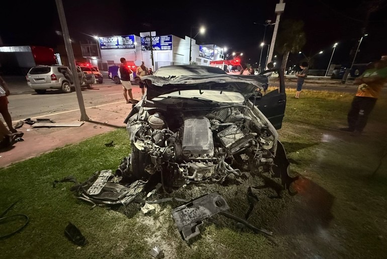 Sinistro de transito em rotatória deixa dois feridos na SE-270, em Lagarto
