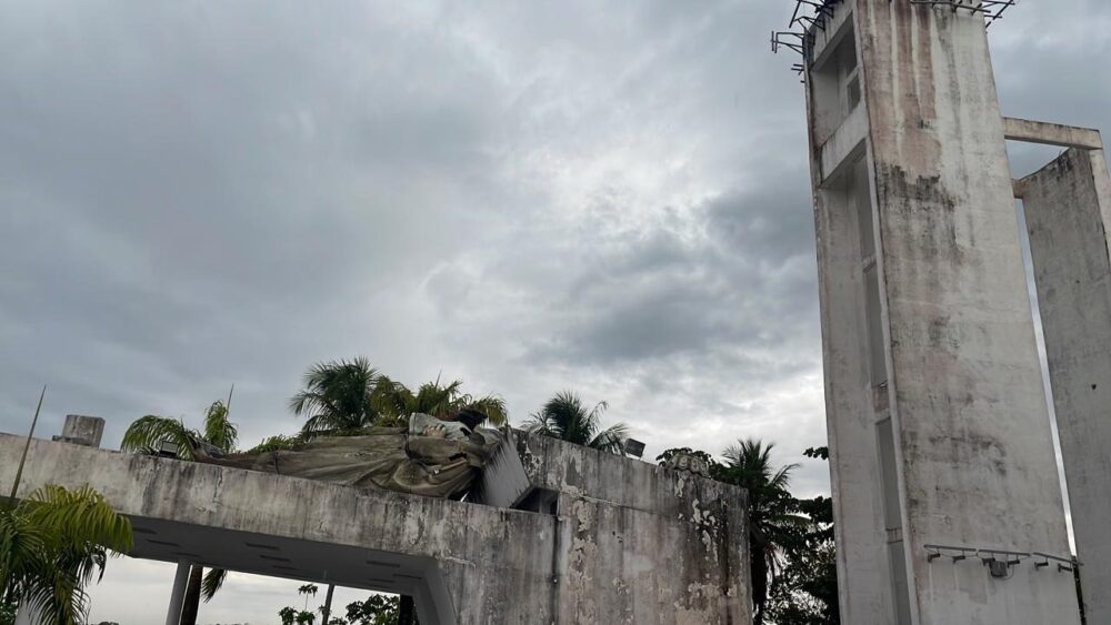 Após queda da imagem da santa padre convoca fiéis para 'Noite de Oração' em Carmópolis