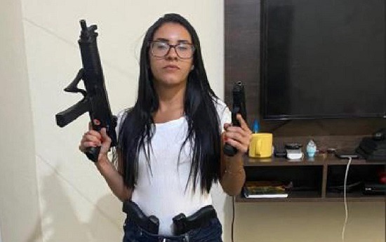 Acusada de ser comparsa de traficante estudava medicina em Aracaju