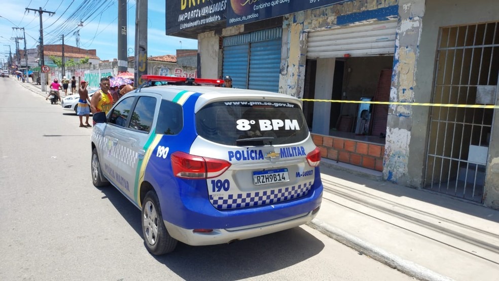 Ajudante de pedreiro é morto com um tiro na cabeça enquanto trabalhava em Aracaju