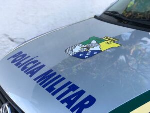 Suspeito de violência doméstica morre e PM é baleado em São Cristóvão