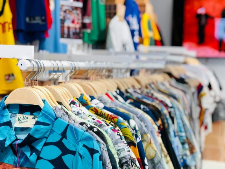 Mulher é detida suspeita de furtar mais de 40 peças em lojas de roupas no Centro de Lagarto