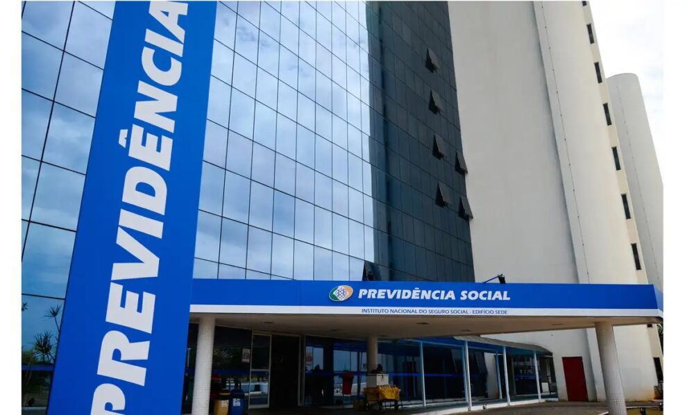 INSS inicia reembolso de descontos ilegais no dia 24 de julho; veja como aderir ao acordo