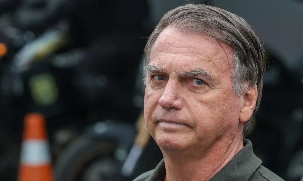 Laudo de Bolsonaro indica câncer de pele, diz médico