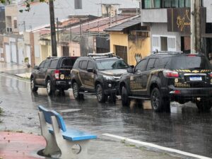 Operação da Polícia Federal contra tráfico de drogas e lavagem de dinheiro é realizada em Sergipe