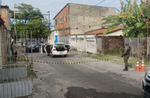 Operação policial termina com uma morte e dez mandados de busca e apreensão cumpridos em Sergipe