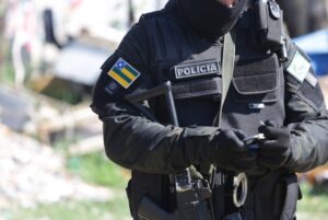 Casal suspeito de crimes em seis estados do Nordeste é preso em Capela