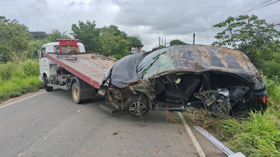 Acidente na Rodovia SE-245 Deixa Dois Feridos em Laranjeiras