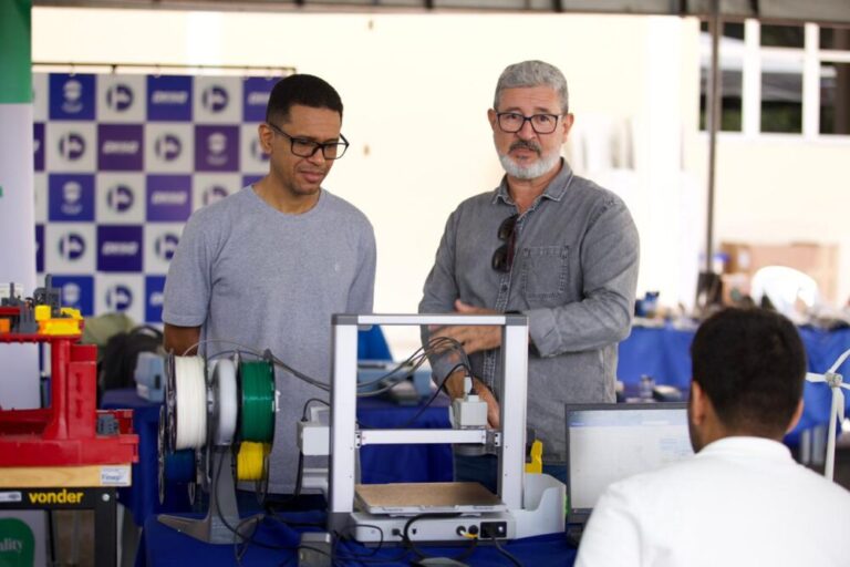 Deso realiza primeira Feira de Inovação e Tecnologia