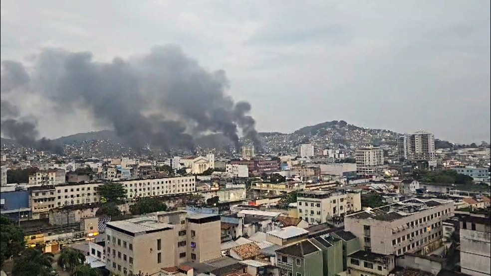 Megaoperação no Alemão e na Penha tem 18 mortos em confronto; há policiais feridos