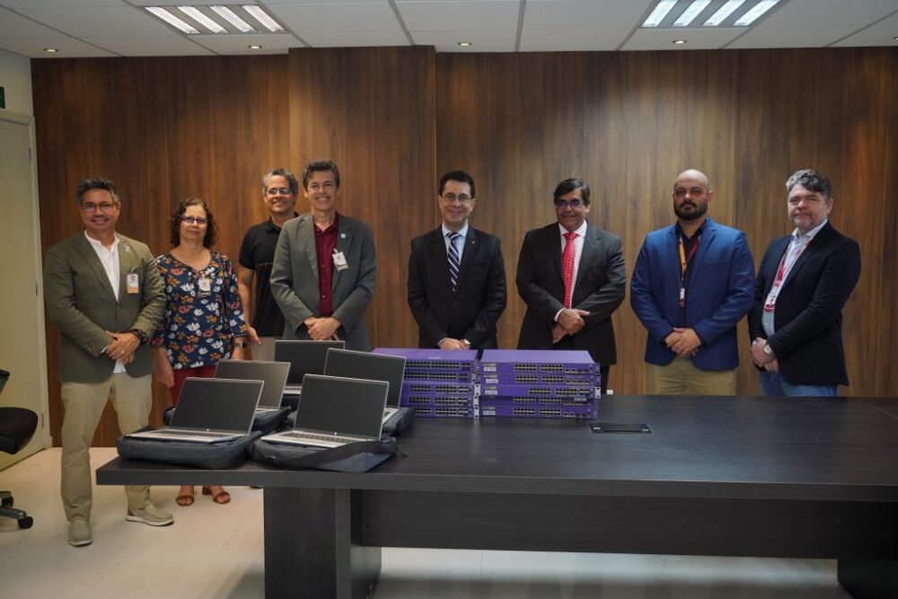 MPSE entrega equipamentos à UFS e fortalece parceria voltada à inovação