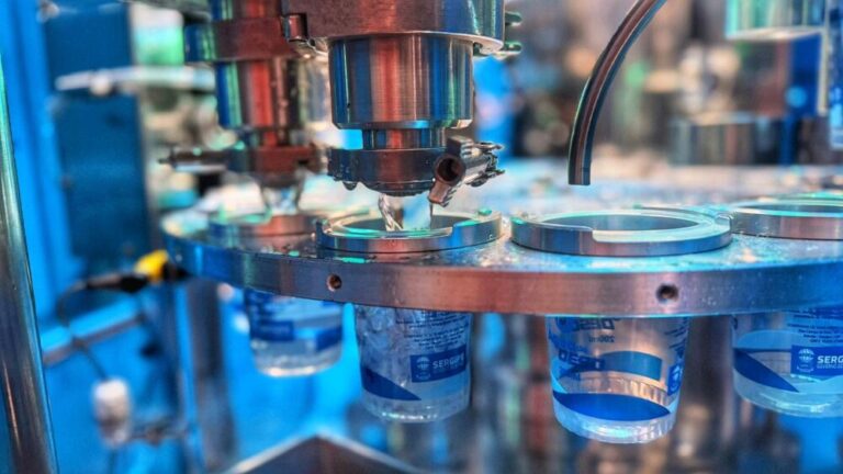 Copinhos biodegradáveis reforçam compromisso da Deso com qualidade daágua e sustentabilidade