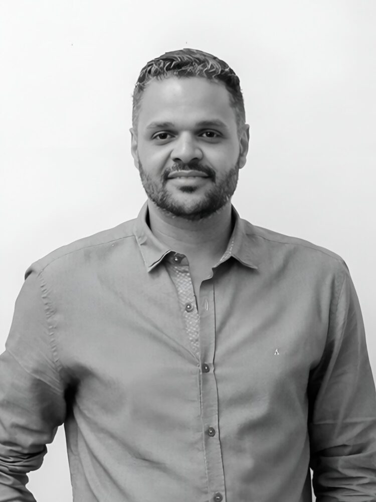 Secretário adjunto de Educação de Salgado é encontrado sem vida em piscina no povoado Colônia 13, em Lagarto