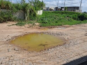 Moradores do Bairro Horta denunciam abandono e erosão na Travessa João Antônio do Nascimento em Lagarto