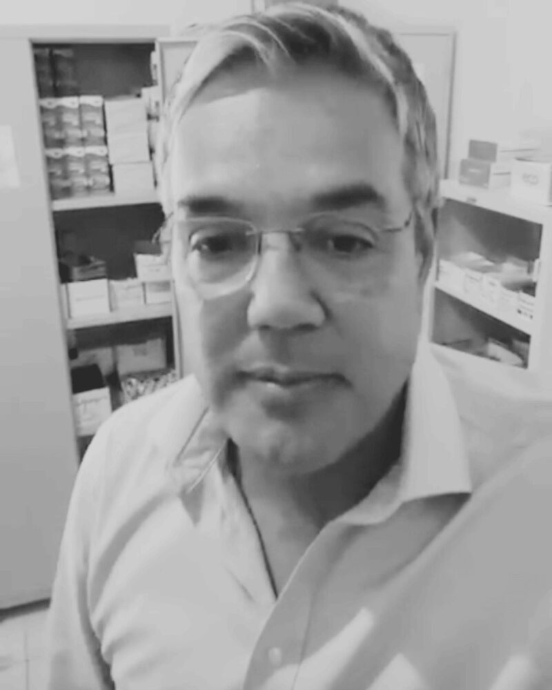 Visita de Sérgio Reis em unidade de saúde acaba expondo falhas da própria gestão em Lagarto