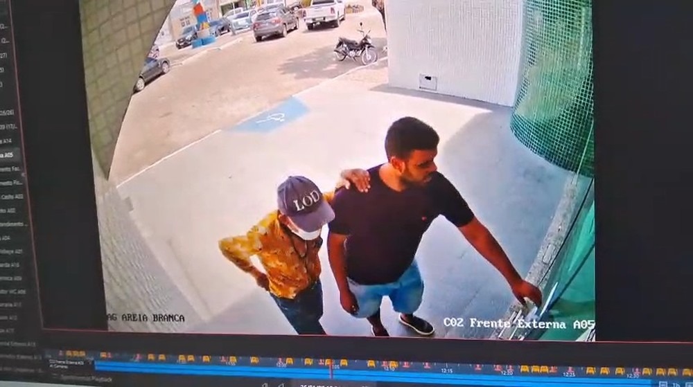 Dupla é presa suspeita de praticar golpes contra beneficiários do INSS em Sergipe