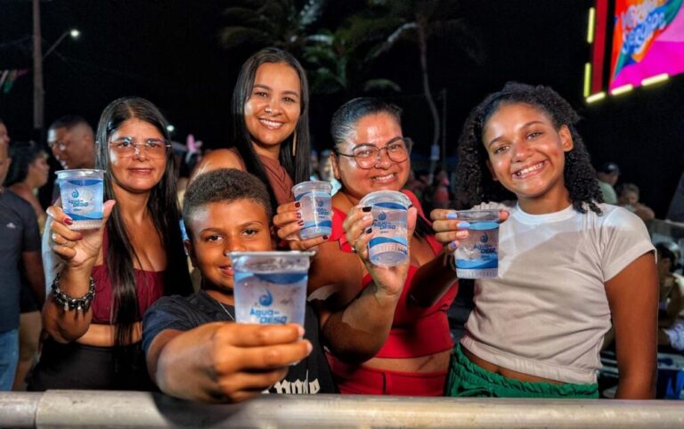 Deso leva hidratação gratuita para o Verão Sergipe