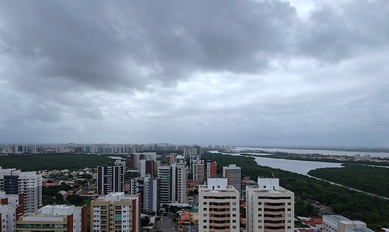 Previsão indica aumento de nebulosidade e chuvas fracas em SE