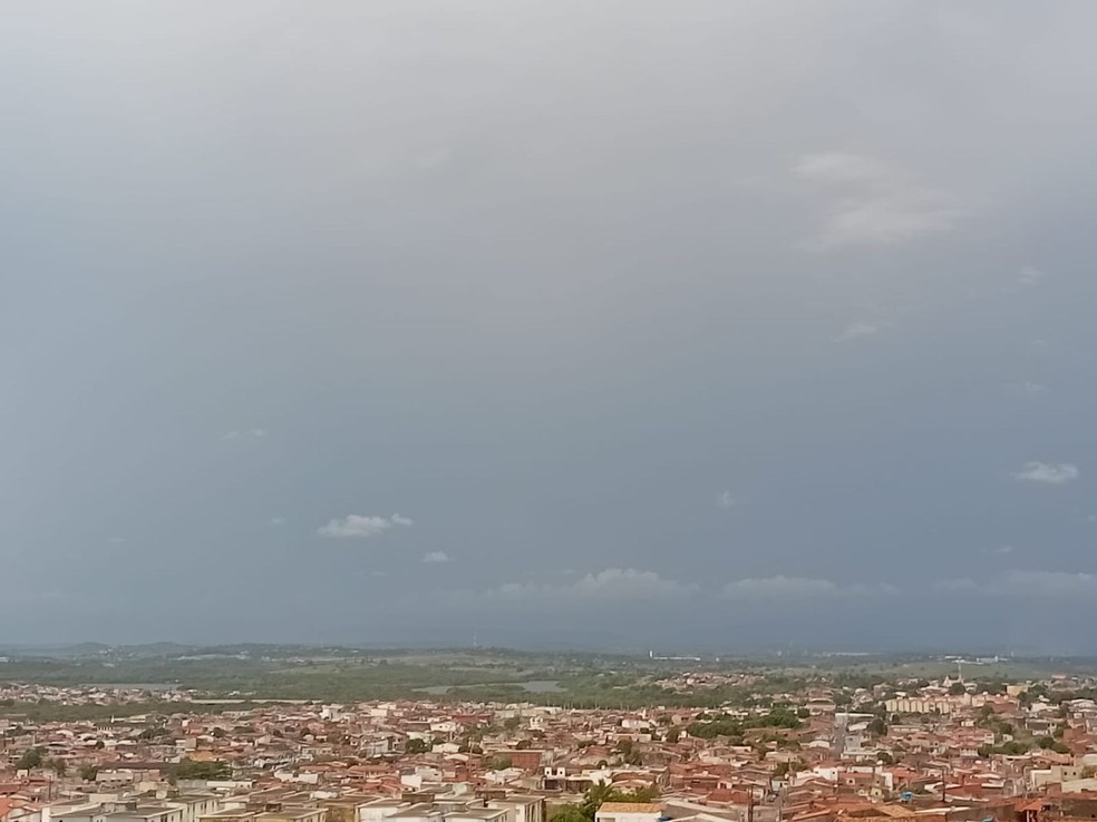 Defesa Civil emite alerta de chuvas moderadas a intensas em Sergipe