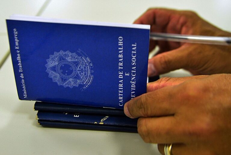 Sergipe é o 1º estado do Nordeste e o 5º do país que mais emprega jovens