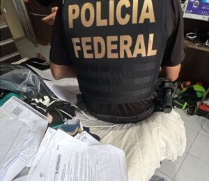 Fraude em atestados médicos leva Polícia Federal a cumprir mandado em Aracaju