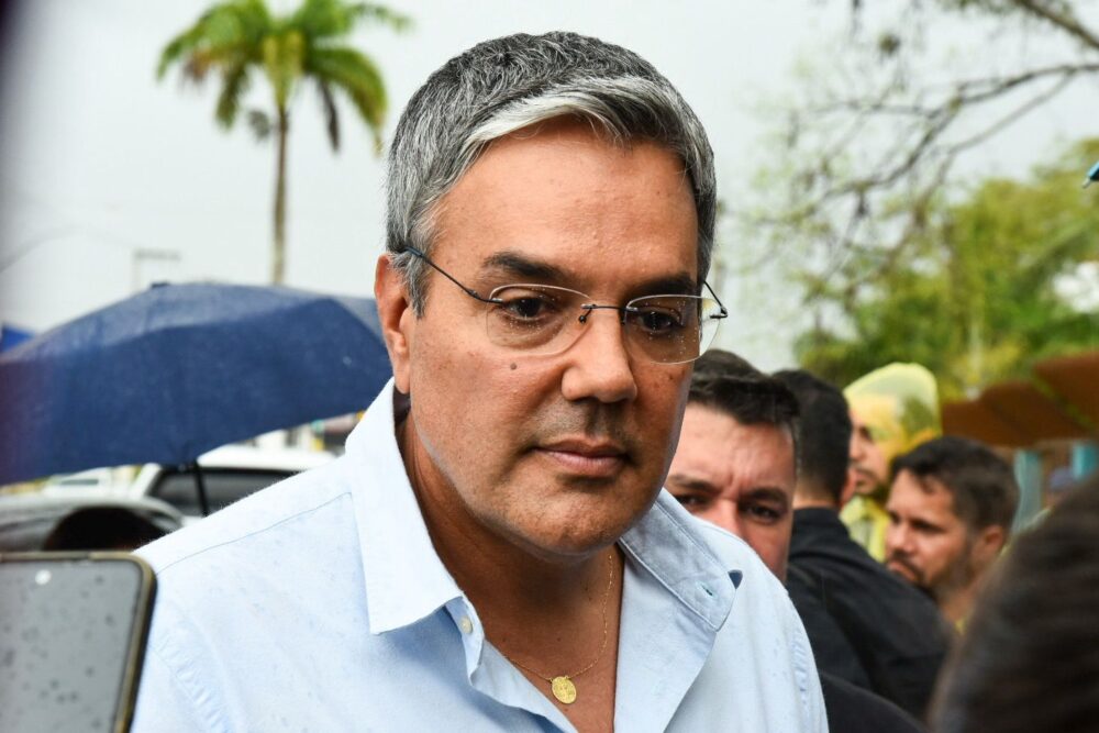 Enquanto credores aguardam pagamento, Sérgio Reis abre licitação de quase 7 milhões para aluguel de veículos 1 Enquanto credores aguardam pagamento, Sérgio Reis abre licitação de quase 7 milhões para aluguel de veículos