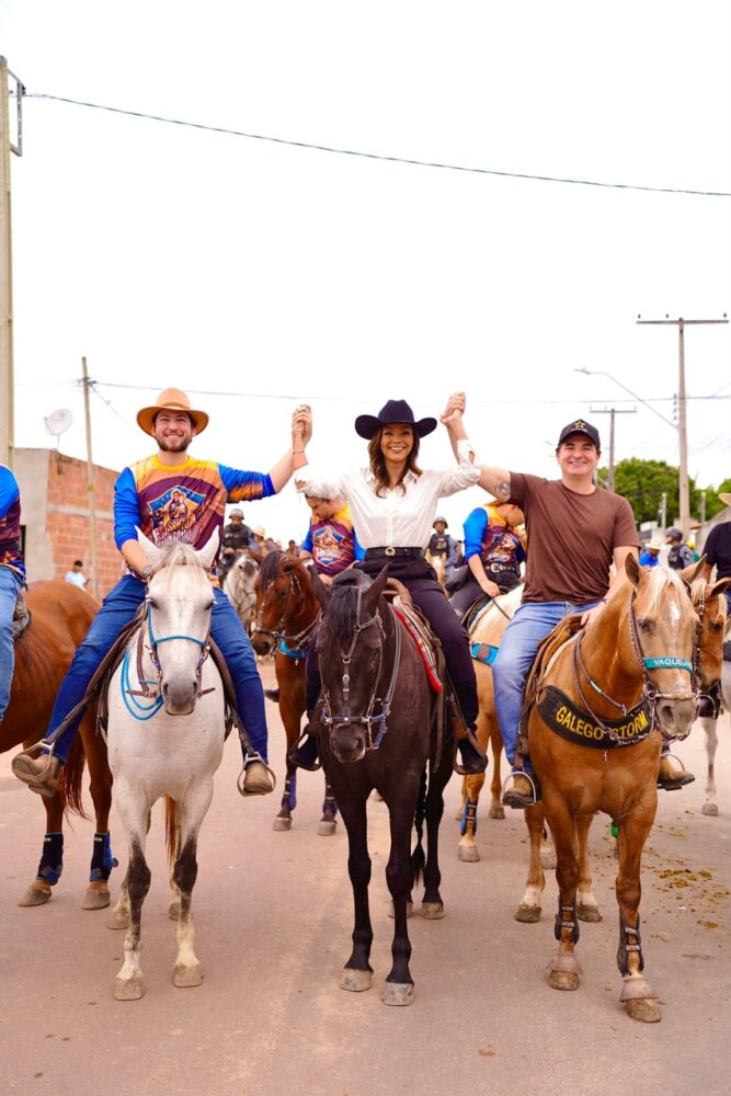Gustinho prestigia 1ª Cavalgada de Santo Antônio e reafirma parceria com Umbaúba