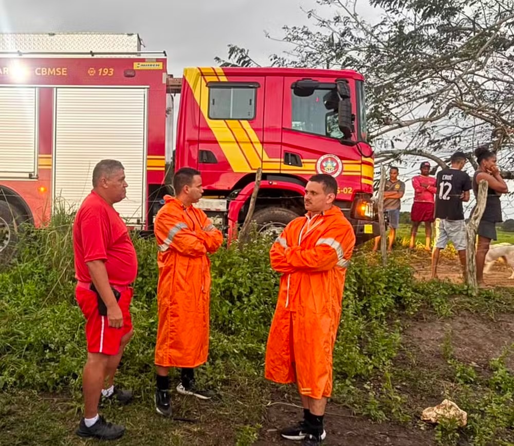 Dois estudantes morrem após passeio escolar em açude de Sergipe