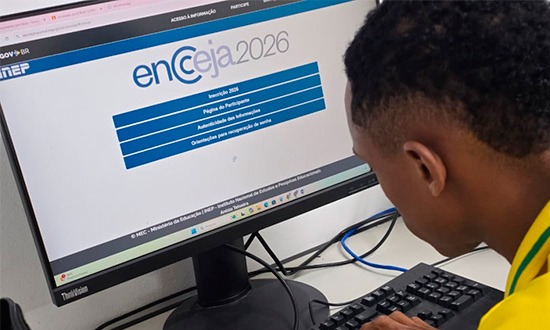 Encceja 2026: alunos já podem consultar cartilha de redação