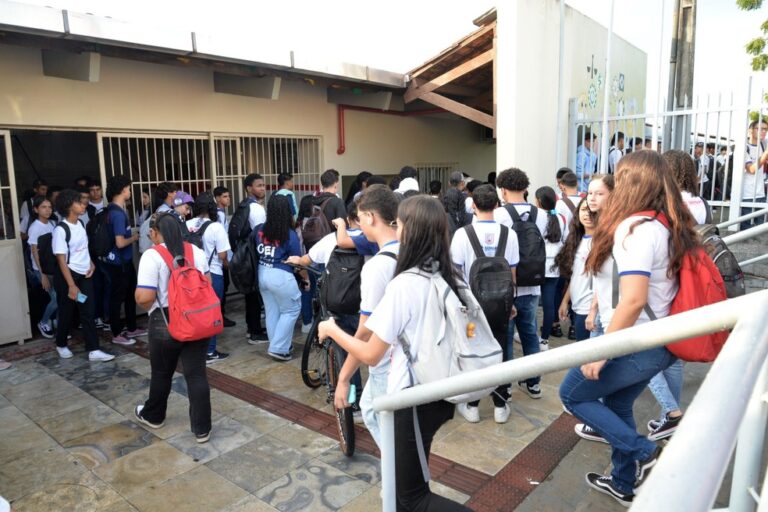 Aulas da rede estadual de Sergipe são retomadas nesta terça-feira após fim de greve